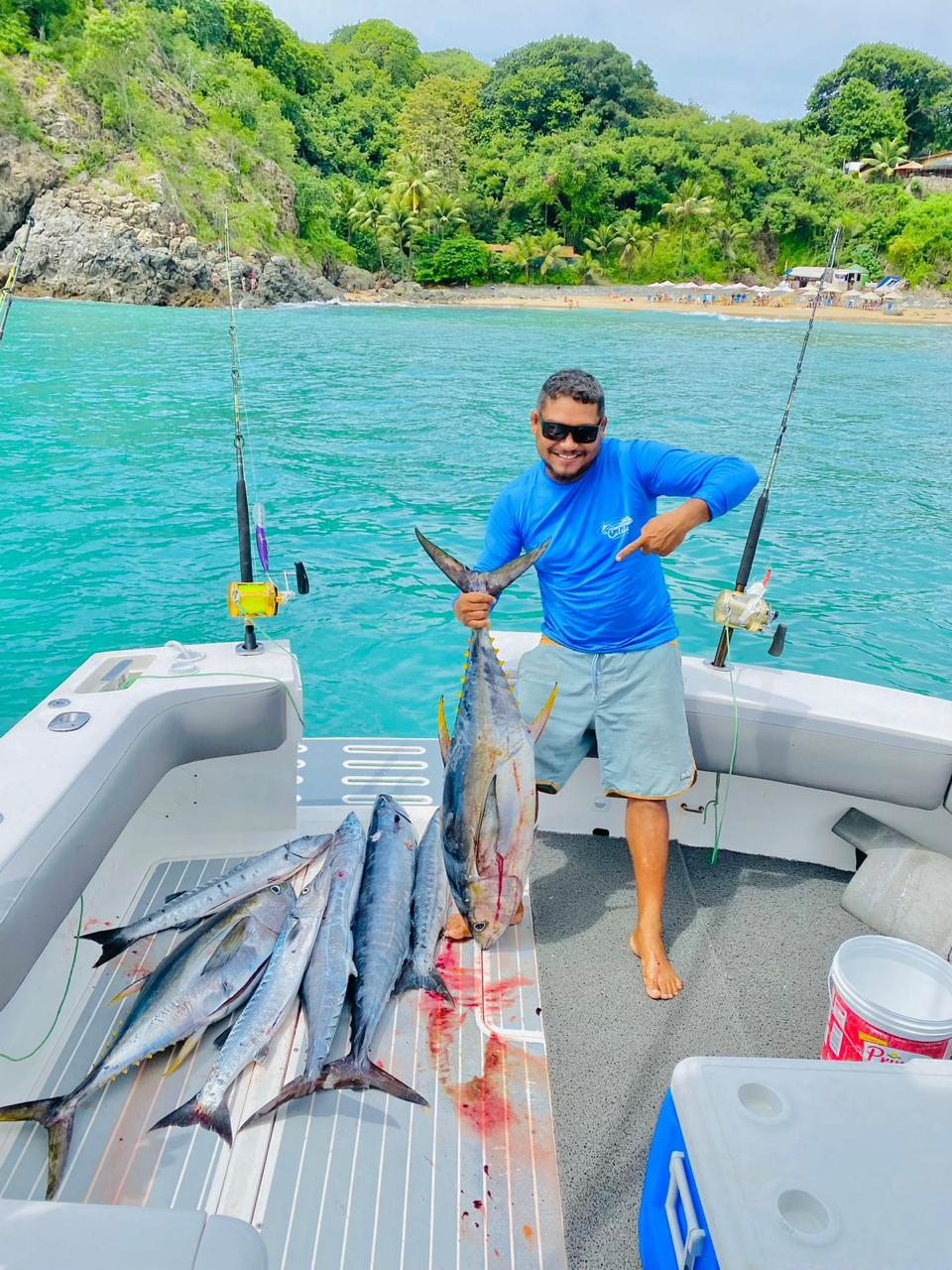 Pesca Oceânica em Fernando de Noronha
